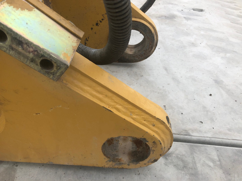 Caterpillar 322B Excavator Boom OEM 1372894 - Boom: gambar 5 Caterpillar 322B Excavator Boom OEM 1372894 - Boom: gambar 5