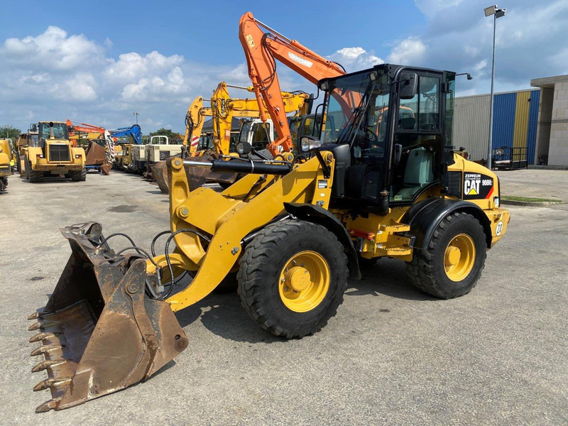 Caterpillar 908 H2 NVT - Loader konstruksi: gambar 2 Caterpillar 908 H2 NVT - Loader konstruksi: gambar 2