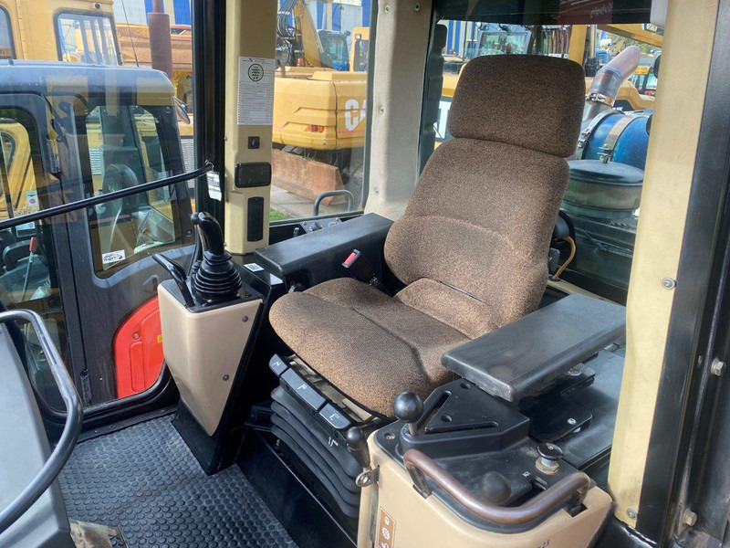 Caterpillar 953 C - Crawler loader: gambar 4 Caterpillar 953 C - Crawler loader: gambar 4
