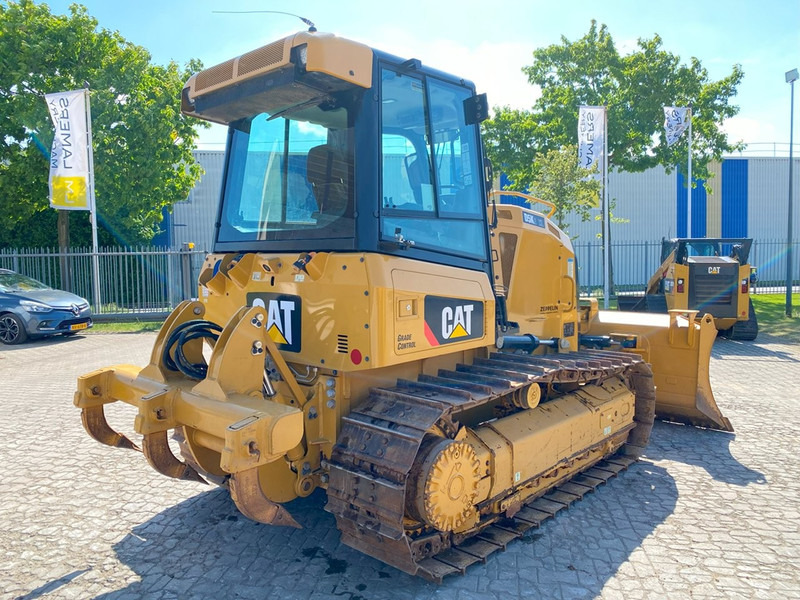 Caterpillar D5K2 XL NVT - Bulldozer: gambar 5 Caterpillar D5K2 XL NVT - Bulldozer: gambar 5