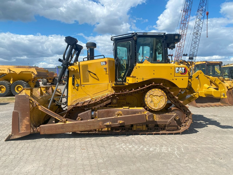 Bulldozer Caterpillar D6 XL next generation NVT: gambar 1