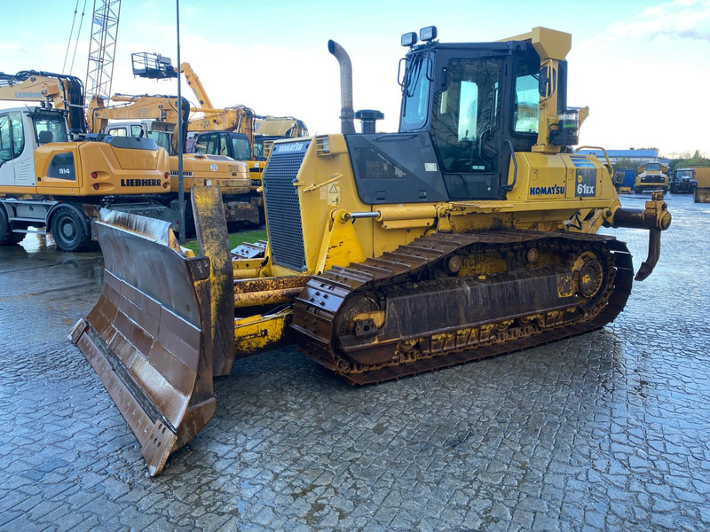 Komatsu D61EX-15 NVT - Bulldozer: gambar 1 Komatsu D61EX-15 NVT - Bulldozer: gambar 1
