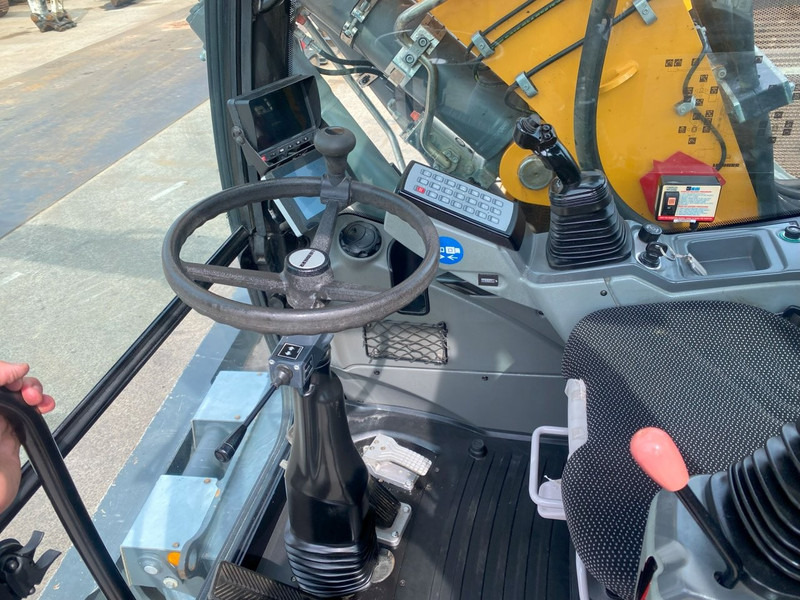 Liebherr A914 NVT - Ekskavator roda: gambar 4 Liebherr A914 NVT - Ekskavator roda: gambar 4