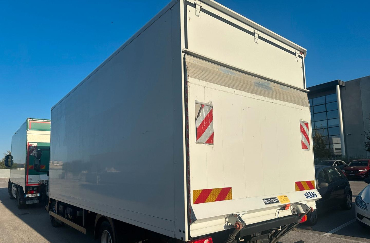 Iveco 80E19 P euro 6 furgone sponda - Truk box: gambar 3 Iveco 80E19 P euro 6 furgone sponda - Truk box: gambar 3