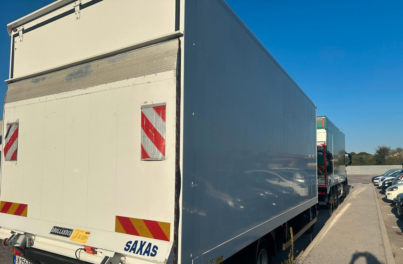 Iveco 80E19 P euro 6 furgone sponda - Truk box: gambar 4 Iveco 80E19 P euro 6 furgone sponda - Truk box: gambar 4