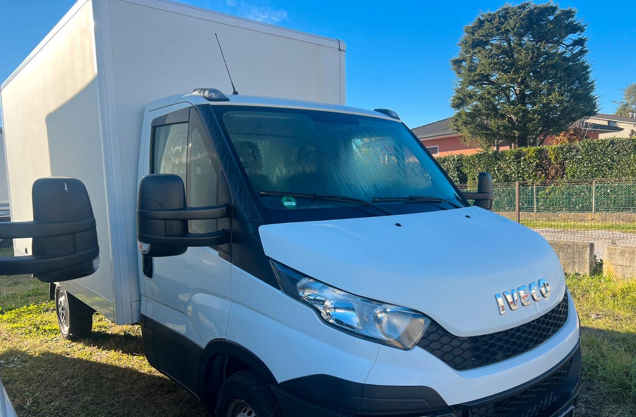 Iveco daily 35s15 furgone euro 6 - Van box: gambar 2 Iveco daily 35s15 furgone euro 6 - Van box: gambar 2