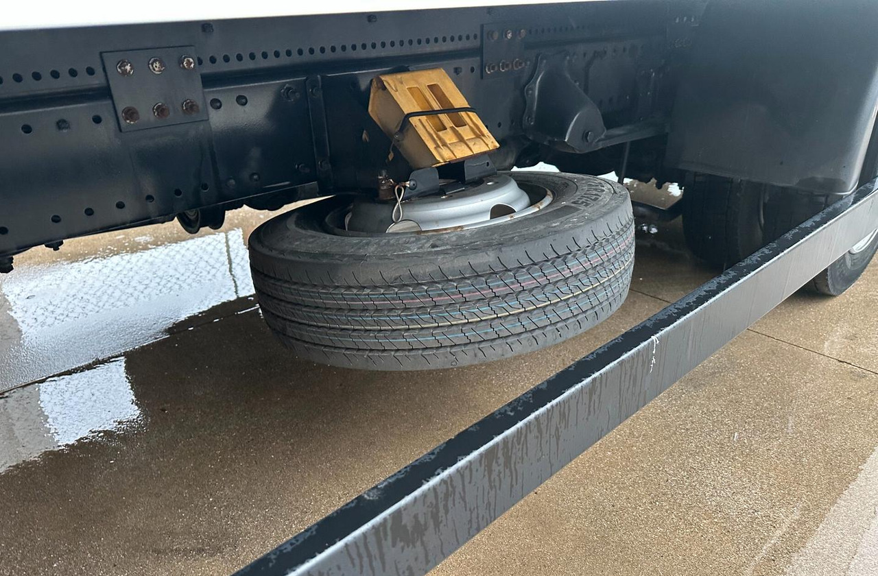 Man 8.220 FURGONE E SPONDA EURO 6 - Truk box: gambar 5 Man 8.220 FURGONE E SPONDA EURO 6 - Truk box: gambar 5