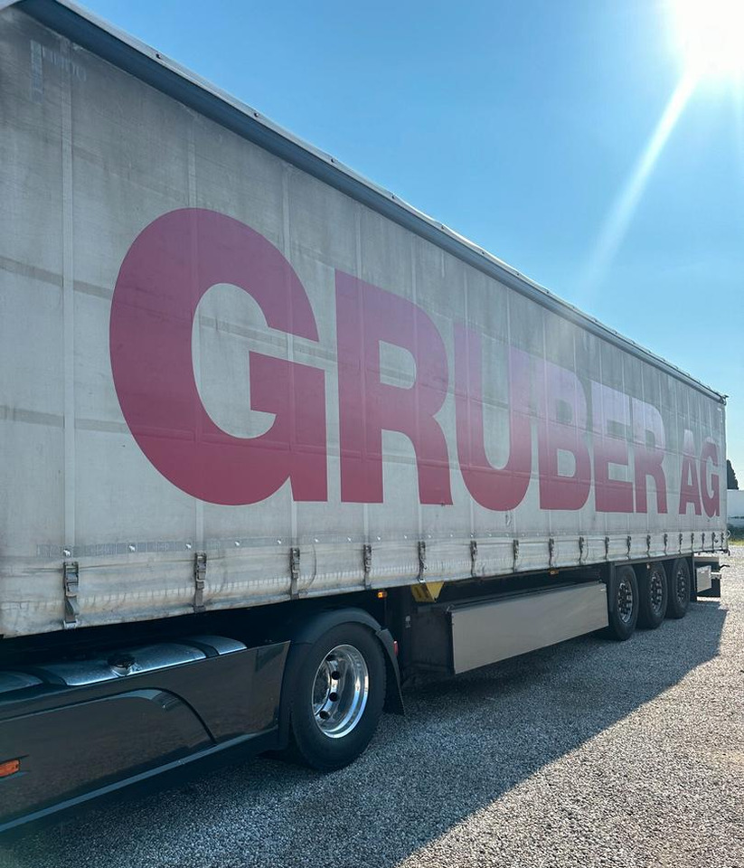 Schmitz Cargobull SANH SCB S3T - Semi-trailer dengan terpal samping: gambar 1 Schmitz Cargobull SANH SCB S3T - Semi-trailer dengan terpal samping: gambar 1