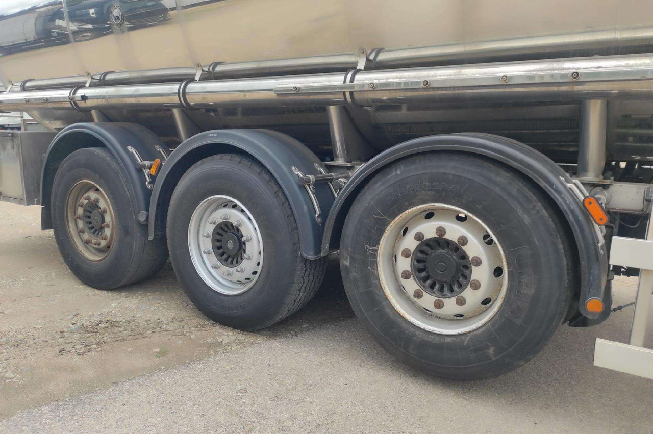 Farcinox - Semi-trailer tangki: gambar 4 Farcinox - Semi-trailer tangki: gambar 4