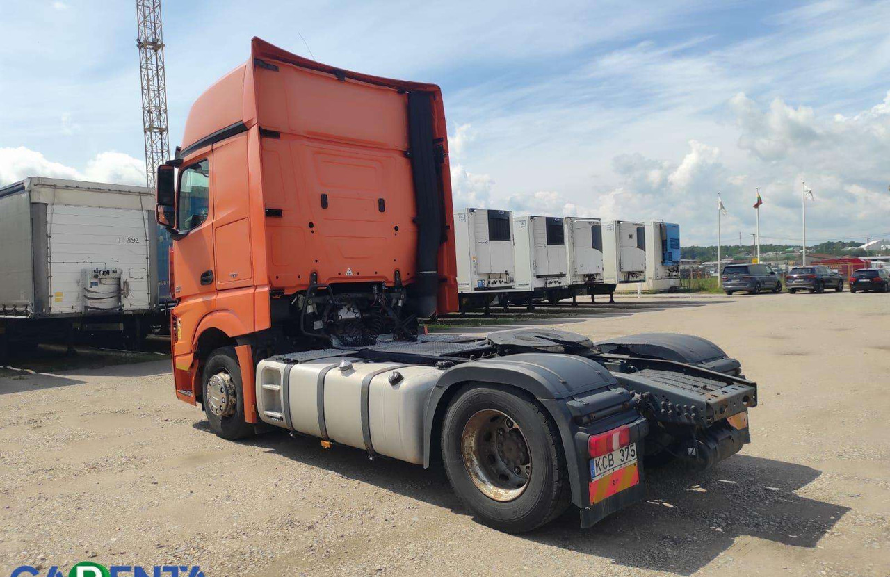 Mercedes-Benz Actros 1845 - Tractor head: gambar 3 Mercedes-Benz Actros 1845 - Tractor head: gambar 3