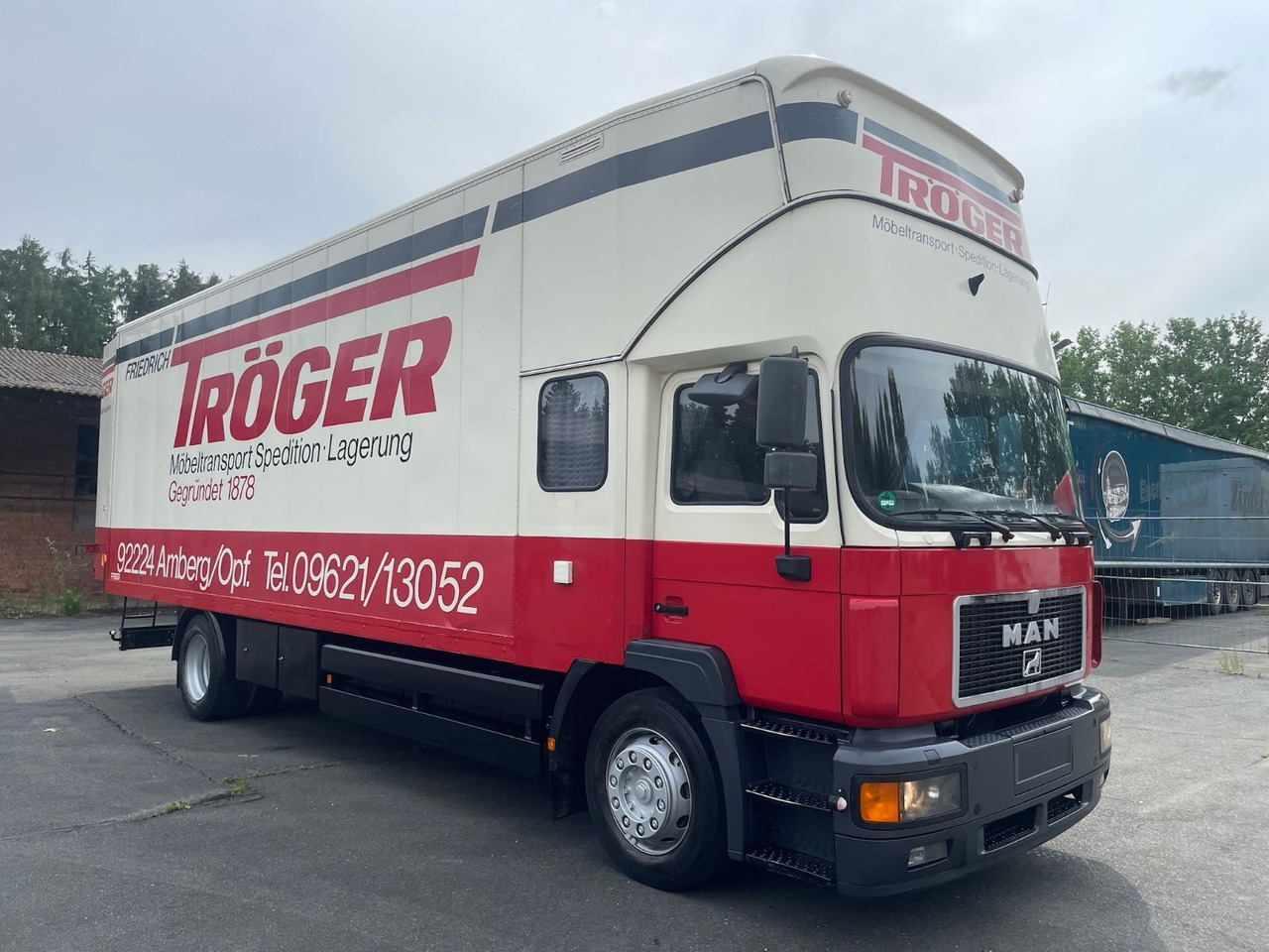 MAN 18.264 M40 Wohnmobil/4xBett/AC/Standheizung/EU2 - Camper: gambar 1 MAN 18.264 M40 Wohnmobil/4xBett/AC/Standheizung/EU2 - Camper: gambar 1