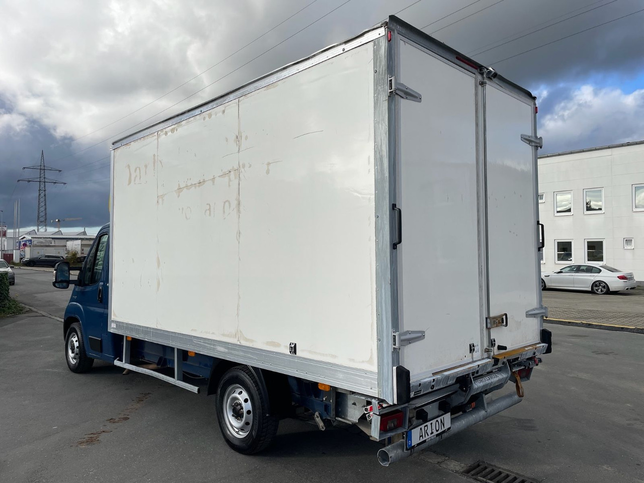 Fiat Ducato Maxi 30 L4H2 Koffer/LBW/AC/NAV/CAM/EU6 - Van box: gambar 5 Fiat Ducato Maxi 30 L4H2 Koffer/LBW/AC/NAV/CAM/EU6 - Van box: gambar 5
