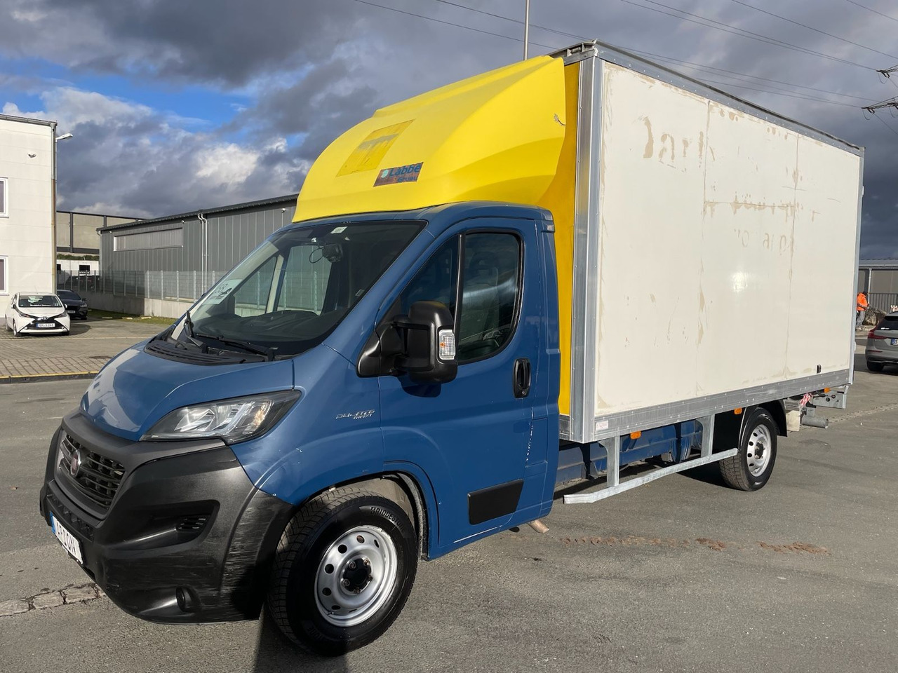 Fiat Ducato Maxi 30 L4H2 Koffer/LBW/AC/NAV/CAM/EU6 - Van box: gambar 3 Fiat Ducato Maxi 30 L4H2 Koffer/LBW/AC/NAV/CAM/EU6 - Van box: gambar 3