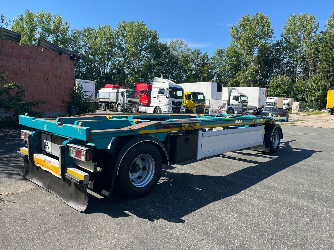 Hüffermann Flex-Carrier - Trailer lewati: gambar 4 Hüffermann Flex-Carrier - Trailer lewati: gambar 4