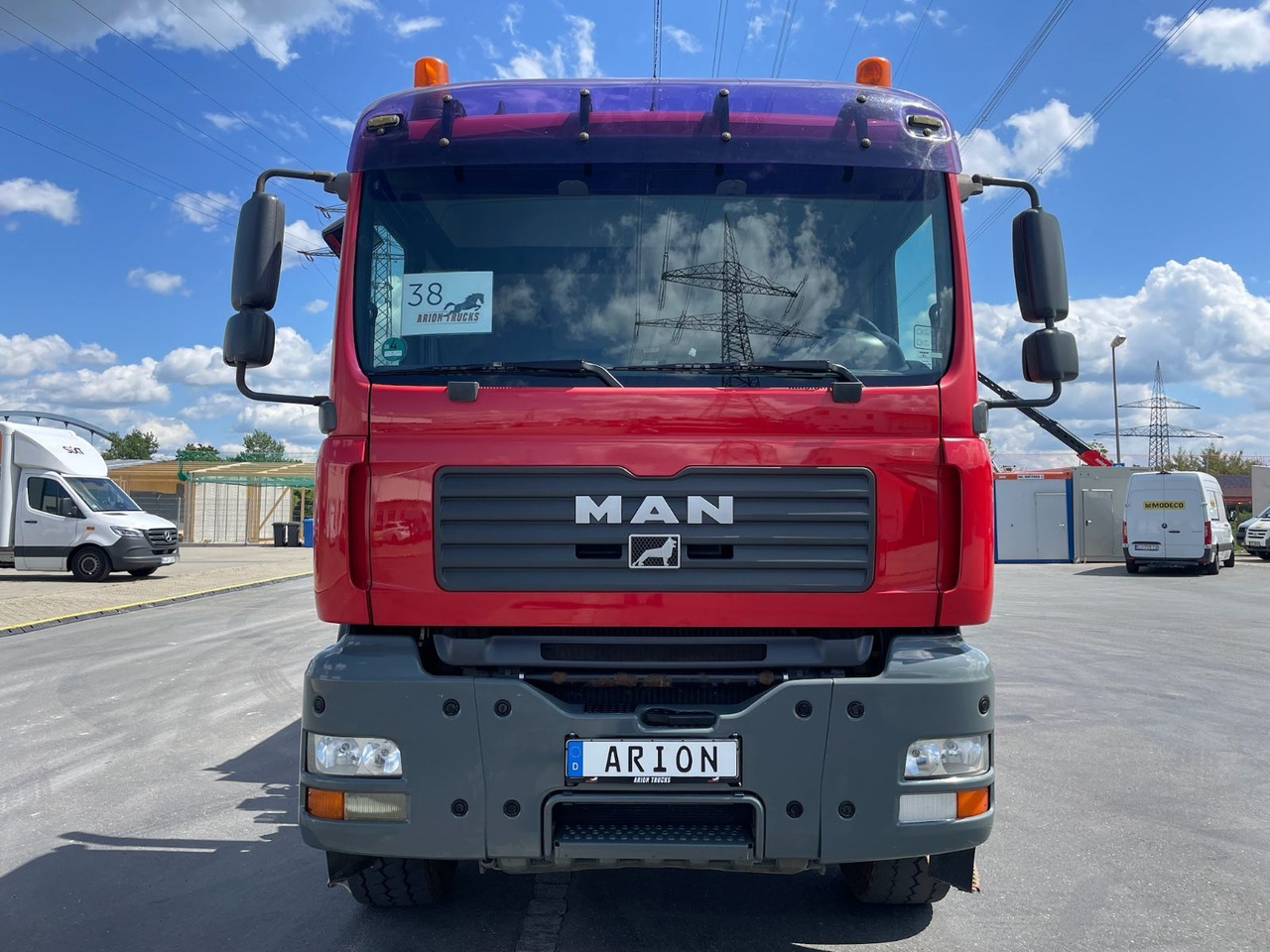 MAN TGA 26.360 6x6H Dreiseitenkipper/Kran/PALFINGER - Truk jungkit, Truk derek: gambar 2 MAN TGA 26.360 6x6H Dreiseitenkipper/Kran/PALFINGER - Truk jungkit, Truk derek: gambar 2