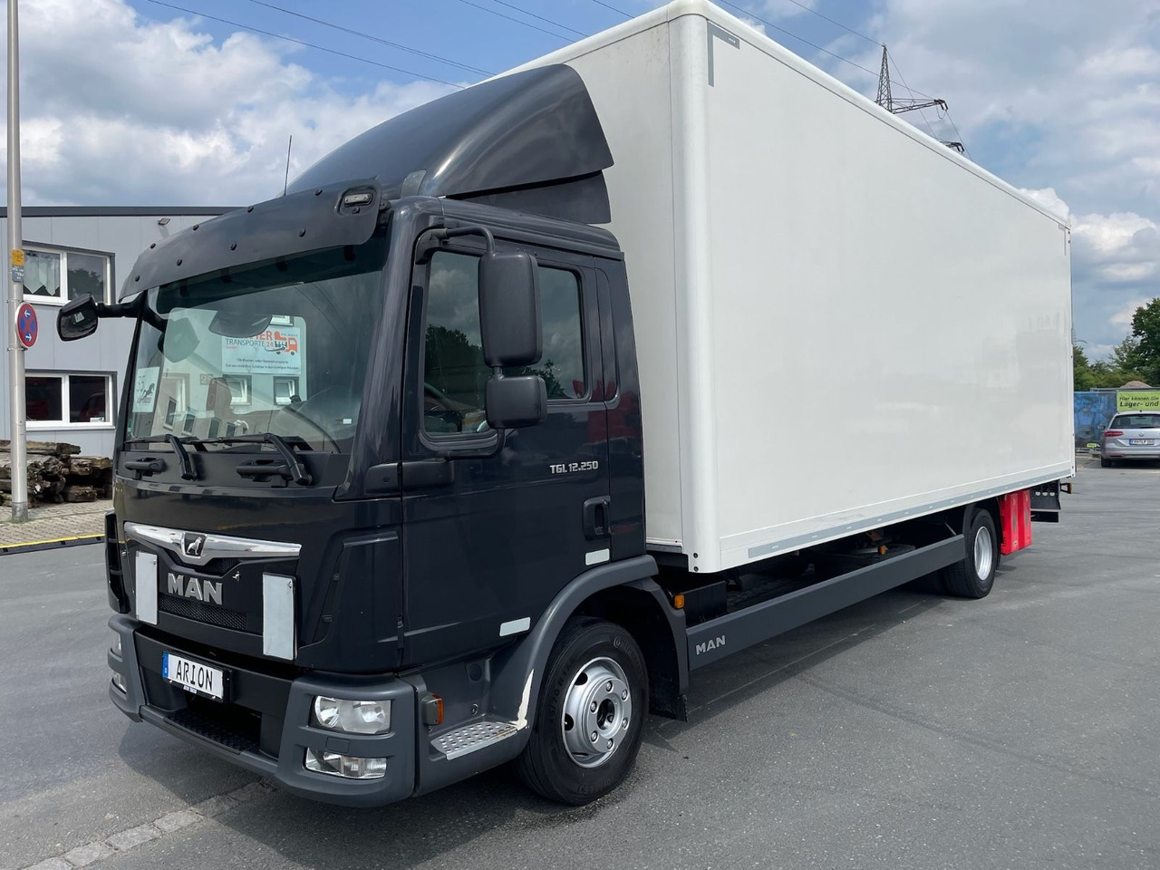 MAN TGL 12.250 4x2 BL Koffer/LBW/PALFINGER/AC/EU6c - Truk box: gambar 3 MAN TGL 12.250 4x2 BL Koffer/LBW/PALFINGER/AC/EU6c - Truk box: gambar 3