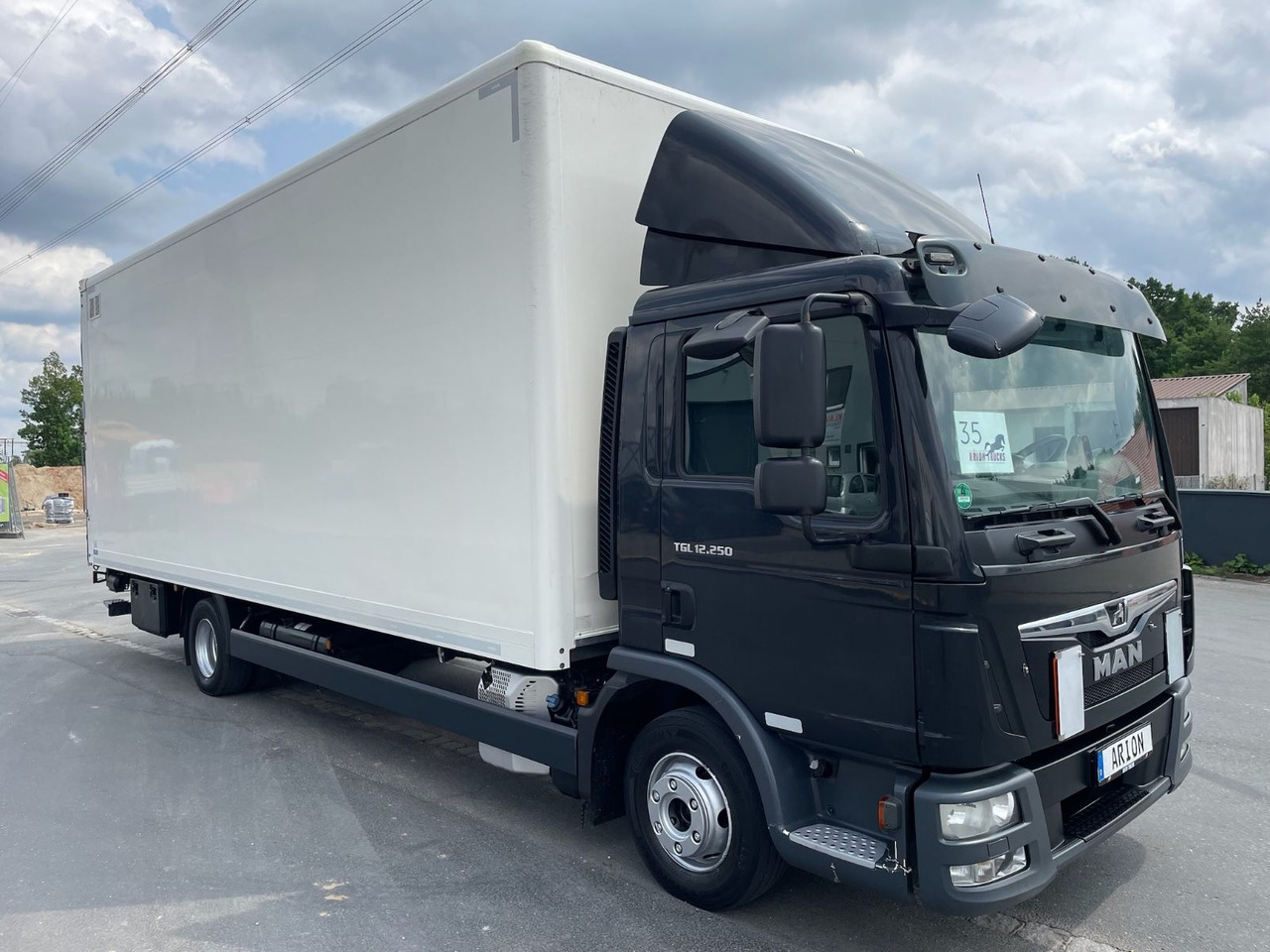 MAN TGL 12.250 4x2 BL Koffer/LBW/PALFINGER/AC/EU6c - Truk box: gambar 1 MAN TGL 12.250 4x2 BL Koffer/LBW/PALFINGER/AC/EU6c - Truk box: gambar 1