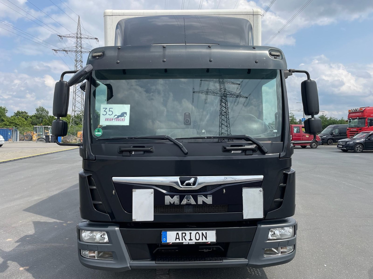 MAN TGL 12.250 4x2 BL Koffer/LBW/PALFINGER/AC/EU6c - Truk box: gambar 2 MAN TGL 12.250 4x2 BL Koffer/LBW/PALFINGER/AC/EU6c - Truk box: gambar 2