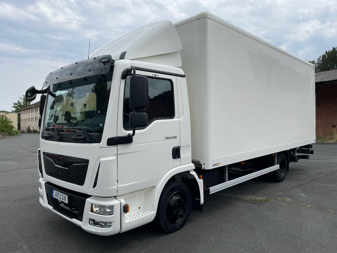 MAN TGL 8.190 4x2 BL Koffer/MIETE/MIETKAUF/LBW/EU6d - Van box: gambar 3 MAN TGL 8.190 4x2 BL Koffer/MIETE/MIETKAUF/LBW/EU6d - Van box: gambar 3