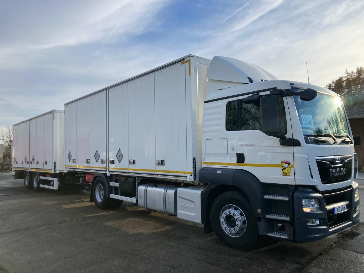 MAN TGS 18.440 4x2 Kofferzug/FULLADR/EXIII/Pritarder - Truk box: gambar 1 MAN TGS 18.440 4x2 Kofferzug/FULLADR/EXIII/Pritarder - Truk box: gambar 1