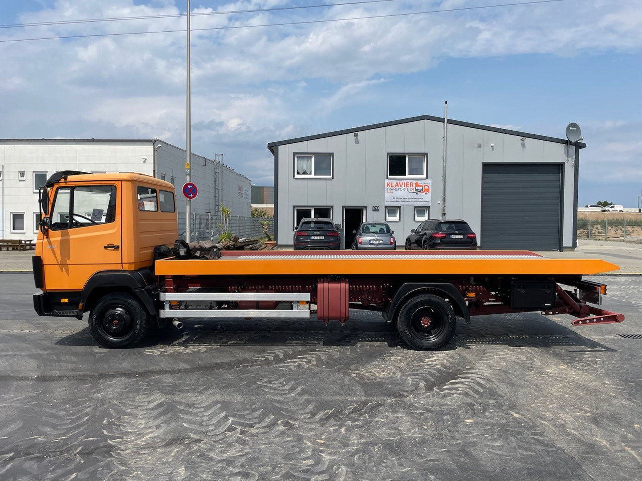 Mercedes-Benz 814 Abschleppwagen/OLDTIMER/Winch/TÜV-07/26 - Mobil derek: gambar 4 Mercedes-Benz 814 Abschleppwagen/OLDTIMER/Winch/TÜV-07/26 - Mobil derek: gambar 4