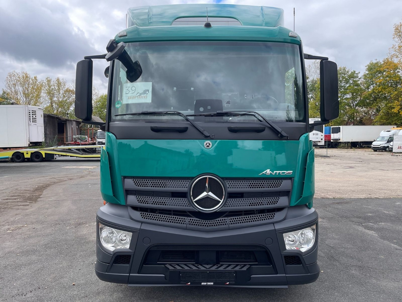 Mercedes-Benz Antos 2543 6x2 Kühlkoffer/CARRIER/NLA/LBW/AC/EU6 - Truk berpendingin: gambar 2 Mercedes-Benz Antos 2543 6x2 Kühlkoffer/CARRIER/NLA/LBW/AC/EU6 - Truk berpendingin: gambar 2