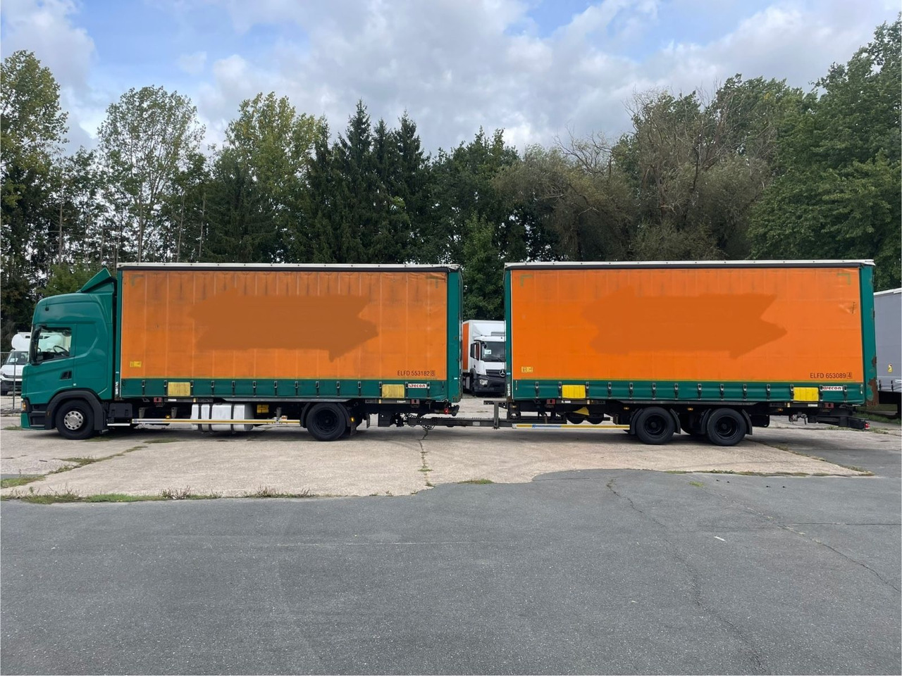 Scania G450 Pritsche+Plane/ANHÄNGER/KOTSCHENREUTHER - Truk dengan terpal samping: gambar 5 Scania G450 Pritsche+Plane/ANHÄNGER/KOTSCHENREUTHER - Truk dengan terpal samping: gambar 5