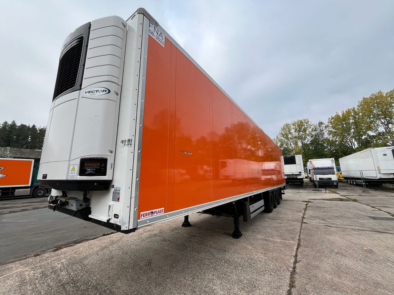 Schmitz Cargobull SCB*S3B/CARRIER/Vector1550/LBW/BÄR/2347h/13,4m - Semi-trailer berpendingin: gambar 2 Schmitz Cargobull SCB*S3B/CARRIER/Vector1550/LBW/BÄR/2347h/13,4m - Semi-trailer berpendingin: gambar 2