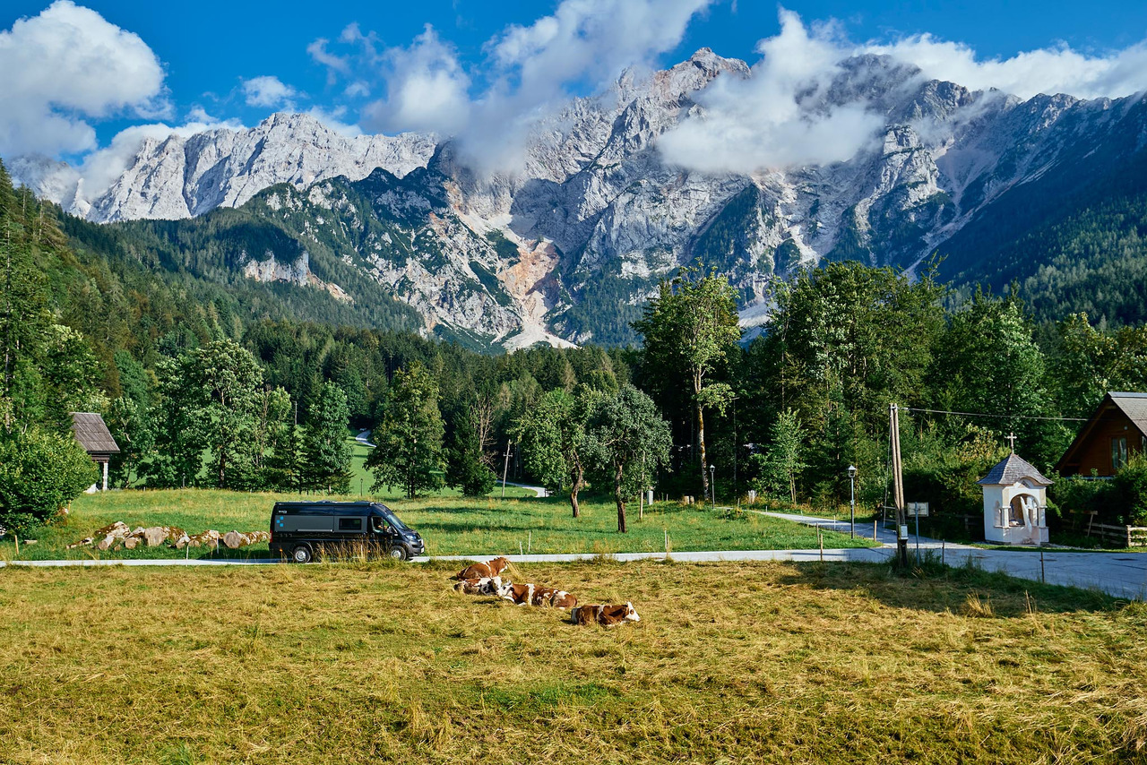 Bravia Swan 599 Nordic - Mobil kemping: gambar 5 Bravia Swan 599 Nordic - Mobil kemping: gambar 5