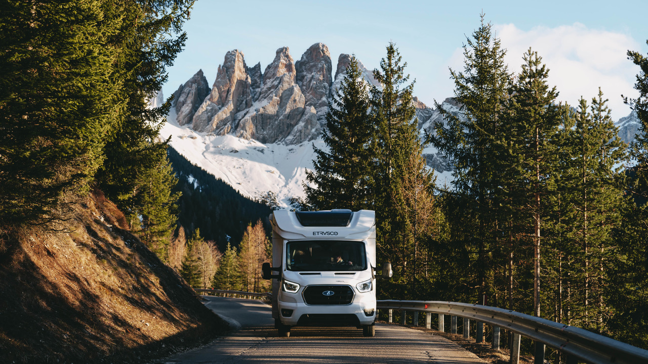 Leasing Etrusco T 7.3 QCF Etrusco T 7.3 QCF: gambar 8