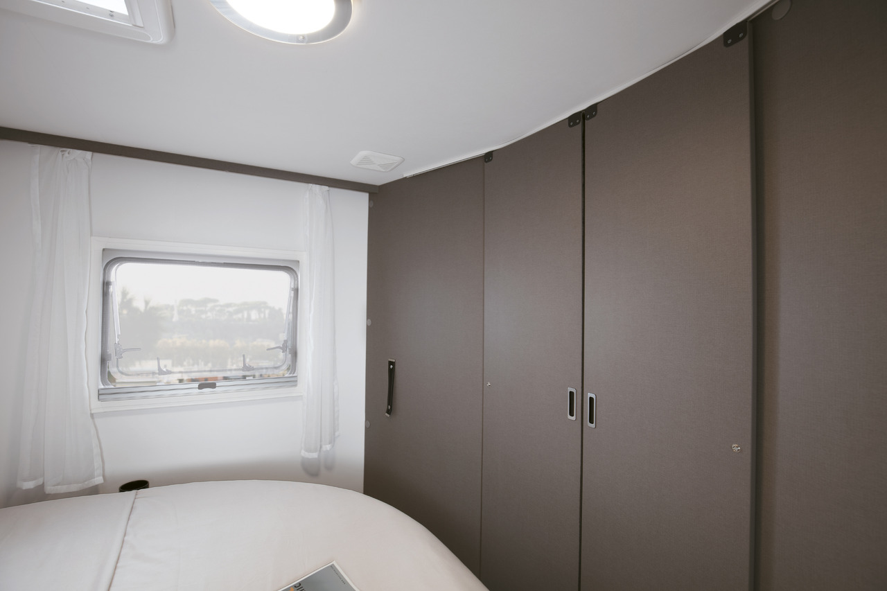 Leasing Etrusco T 7.3 QCF Etrusco T 7.3 QCF: gambar 28