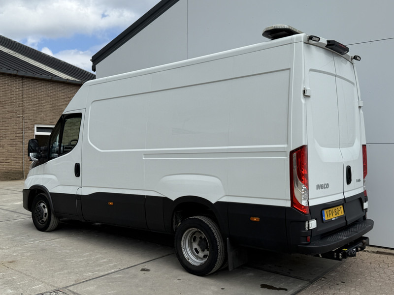 Iveco Daily 35C18 3.0 L2H2 Airco Cruise Control 3,5 Tons Trekhaak 5-26 APK Lucht geveerde stoel - Van kecil: gambar 2 Iveco Daily 35C18 3.0 L2H2 Airco Cruise Control 3,5 Tons Trekhaak 5-26 APK Lucht geveerde stoel - Van kecil: gambar 2