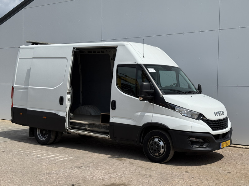 Iveco Daily 35C18 3.0 L2H2 Airco Cruise Control 3,5 Tons Trekhaak 5-26 APK Lucht geveerde stoel - Van kecil: gambar 5 Iveco Daily 35C18 3.0 L2H2 Airco Cruise Control 3,5 Tons Trekhaak 5-26 APK Lucht geveerde stoel - Van kecil: gambar 5