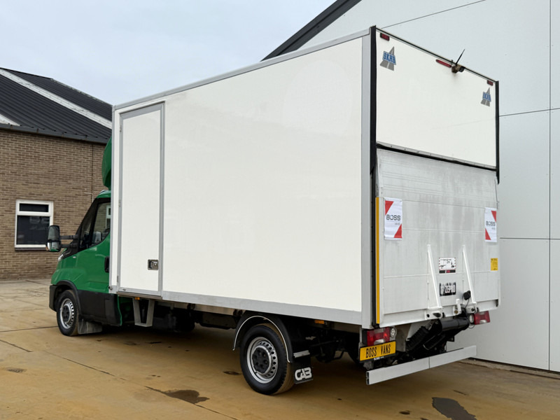 Iveco Daily 35S14 2.3 Laadklep Automaat LED Climate Control Cruise Control Standkachel Camera Koffer Bakwagen Meubelbak - Van box: gambar 2 Iveco Daily 35S14 2.3 Laadklep Automaat LED Climate Control Cruise Control Standkachel Camera Koffer Bakwagen Meubelbak - Van box: gambar 2