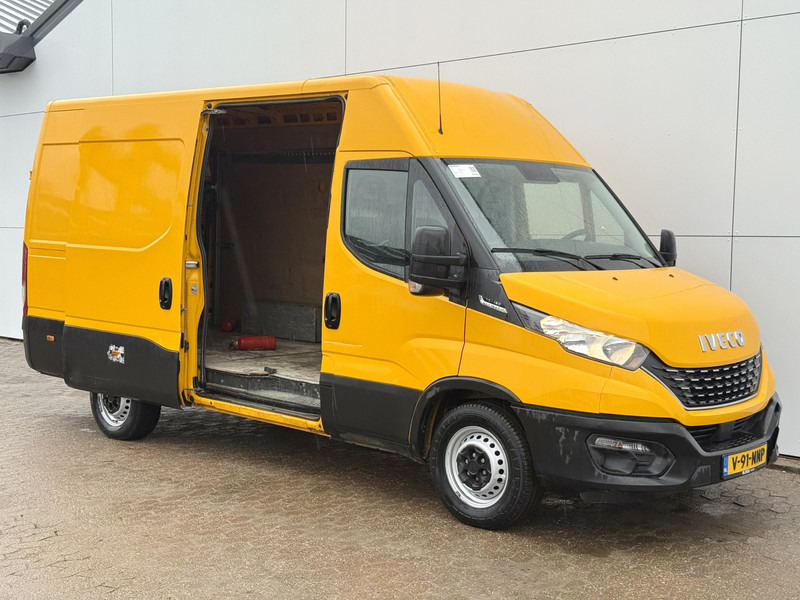 Iveco Daily 35S16 2.3 Automaat L2H2 Oprijplaat Trekhaak Climate Control Cruise Control Lucht Geveerde Stoel - Van panel: gambar 5 Iveco Daily 35S16 2.3 Automaat L2H2 Oprijplaat Trekhaak Climate Control Cruise Control Lucht Geveerde Stoel - Van panel: gambar 5