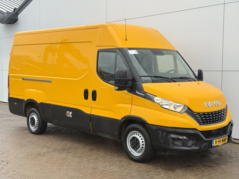 Iveco Daily 35S16 2.3 Automaat L2H2 Oprijplaat Trekhaak Climate Control Cruise Control Lucht Geveerde Stoel - Van panel: gambar 4 Iveco Daily 35S16 2.3 Automaat L2H2 Oprijplaat Trekhaak Climate Control Cruise Control Lucht Geveerde Stoel - Van panel: gambar 4
