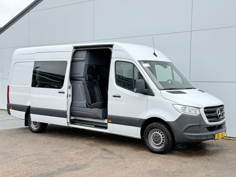Mercedes-Benz Sprinter 319 1.9 CDI Automaat L3H2 Dubbele Cabine Mercedes ME MBUX Climate Control Camera Navigatie Trekhaak DOKA DC - Van panel, Van kombi: gambar 5 Mercedes-Benz Sprinter 319 1.9 CDI Automaat L3H2 Dubbele Cabine Mercedes ME MBUX Climate Control Camera Navigatie Trekhaak DOKA DC - Van panel, Van kombi: gambar 5