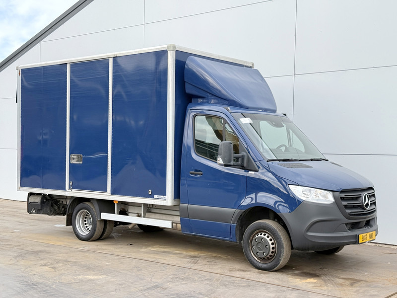 Mercedes-Benz Sprinter 417 1.9 CDI Laadklep 1000kg Dubbellucht Climate Control Carplay - Van box: gambar 4 Mercedes-Benz Sprinter 417 1.9 CDI Laadklep 1000kg Dubbellucht Climate Control Carplay - Van box: gambar 4