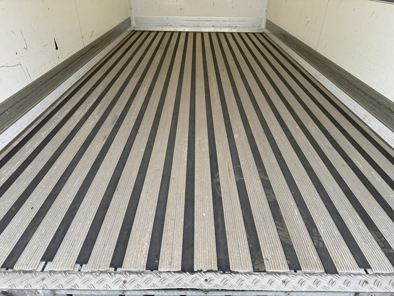 Leasing Mercedes-Benz Sprinter 514 2.2 CDI Automaat Laadklep Climate Control Camera Carplay Bakwagen Meubelbak Mercedes-Benz Sprinter 514 2.2 CDI Automaat Laadklep Climate Control Camera Carplay Bakwagen Meubelbak: gambar 13 Leasing Mercedes-Benz Sprinter 514 2.2 CDI Automaat Laadklep Climate Control Camera Carplay Bakwagen Meubelbak Mercedes-Benz Sprinter 514 2.2 CDI Automaat Laadklep Climate Control Camera Carplay Bakwagen Meubelbak: gambar 13