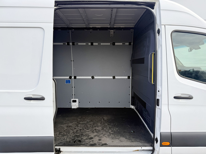 Van panel, Van listrik Mercedes-Benz eSprinter 312 ALL-IN PRIJS L2H2 55kWh 168km WLTP 80kw Snelladen Climate Control Camera Stoelverwarming Laadkabel: gambar 10 Van panel, Van listrik Mercedes-Benz eSprinter 312 ALL-IN PRIJS L2H2 55kWh 168km WLTP 80kw Snelladen Climate Control Camera Stoelverwarming Laadkabel: gambar 10
