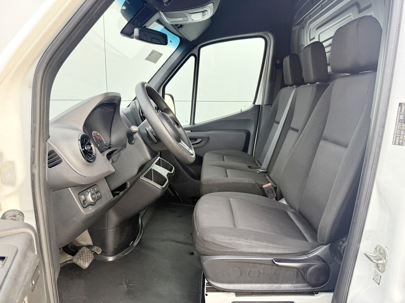 Van panel, Van listrik Mercedes-Benz eSprinter 312 ALL-IN PRIJS L2H2 55kWh 168km WLTP 80kw Snelladen Climate Control Camera Stoelverwarming Laadkabel: gambar 7 Van panel, Van listrik Mercedes-Benz eSprinter 312 ALL-IN PRIJS L2H2 55kWh 168km WLTP 80kw Snelladen Climate Control Camera Stoelverwarming Laadkabel: gambar 7