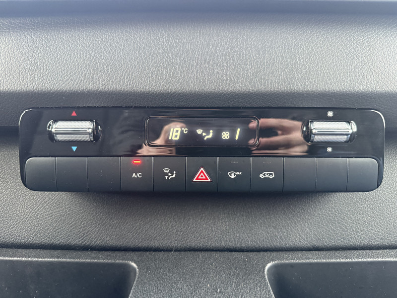 Van panel, Van listrik Mercedes-Benz eSprinter 312 ALL-IN PRIJS L2H2 55kWh 168km WLTP 80kw Snelladen Climate Control Camera Stoelverwarming Laadkabel: gambar 17 Van panel, Van listrik Mercedes-Benz eSprinter 312 ALL-IN PRIJS L2H2 55kWh 168km WLTP 80kw Snelladen Climate Control Camera Stoelverwarming Laadkabel: gambar 17