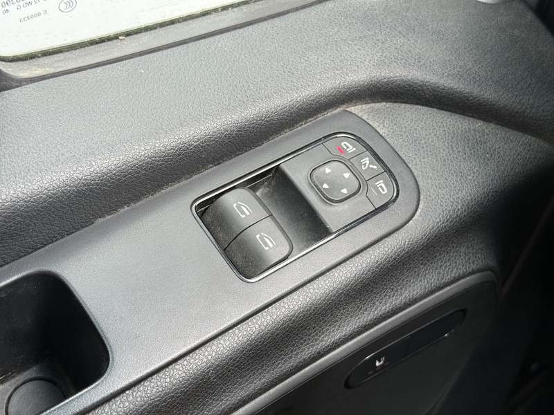 Van panel, Van listrik Mercedes-Benz eSprinter 312 - Binnenkort verwacht! L2H2 100% Elektrisch 55kWh 168km WLTP 80kw Snelladen Climate Control Camera Stoelverwarming: gambar 20 Van panel, Van listrik Mercedes-Benz eSprinter 312 - Binnenkort verwacht! L2H2 100% Elektrisch 55kWh 168km WLTP 80kw Snelladen Climate Control Camera Stoelverwarming: gambar 20