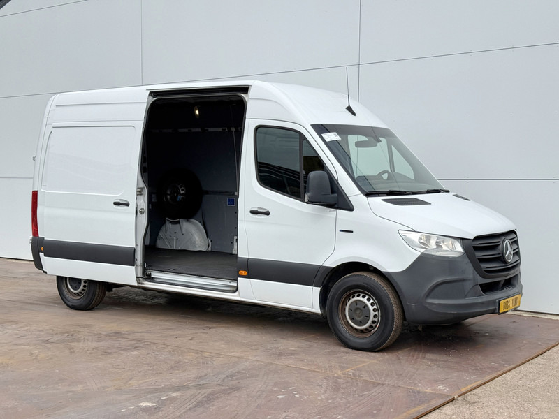 Mercedes-Benz eSprinter 312 - Binnenkort verwacht! L2H2 100% Elektrisch 55kWh 168km WLTP 80kw Snelladen Climate Control Camera Stoelverwarming - Van panel, Van listrik: gambar 5 Mercedes-Benz eSprinter 312 - Binnenkort verwacht! L2H2 100% Elektrisch 55kWh 168km WLTP 80kw Snelladen Climate Control Camera Stoelverwarming - Van panel, Van listrik: gambar 5