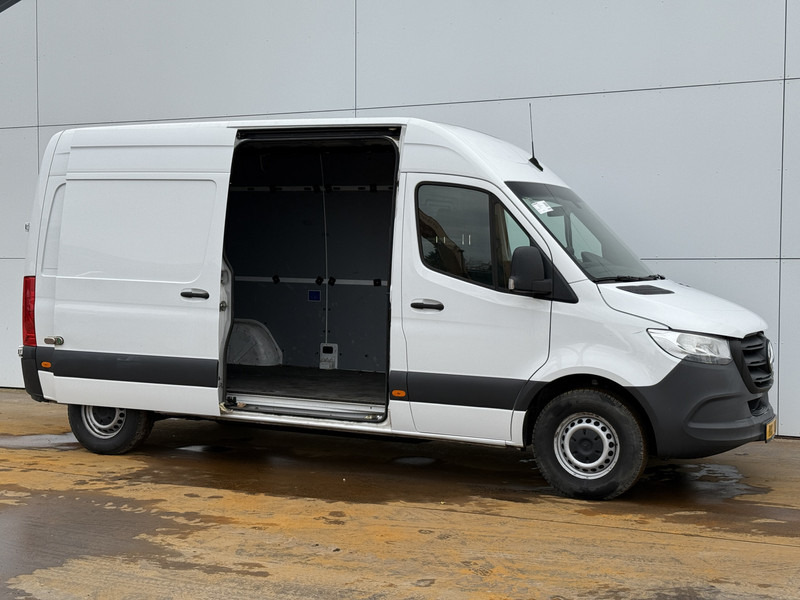 Mercedes-Benz eSprinter eSprinter 312 L2H2 100% Elektrisch 55kWh 168km WLTP 80kw Snelladen Climate Control Camera Stoelverwarming Laadkabel - Van panel, Van listrik: gambar 5 Mercedes-Benz eSprinter eSprinter 312 L2H2 100% Elektrisch 55kWh 168km WLTP 80kw Snelladen Climate Control Camera Stoelverwarming Laadkabel - Van panel, Van listrik: gambar 5