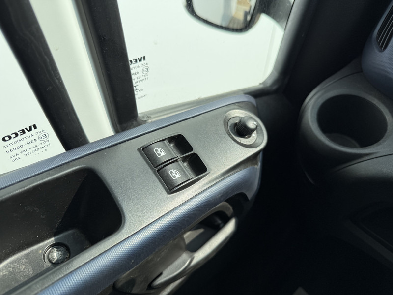 Tractor head Iveco Daily 40C16 Automaat 8.796 kg GCW BE-Trekker BE-Combi Airco Cruise Control: gambar 20