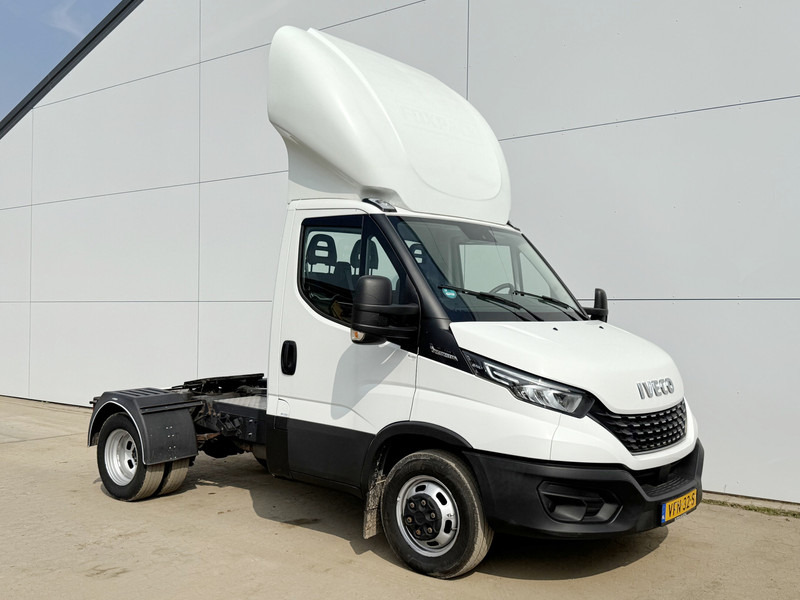 Iveco Daily 40C16 Automaat BE-Trekker BE Trekker BE Combi B-E Dubbellucht Airco Cruise - Tractor head: gambar 4 Iveco Daily 40C16 Automaat BE-Trekker BE Trekker BE Combi B-E Dubbellucht Airco Cruise - Tractor head: gambar 4