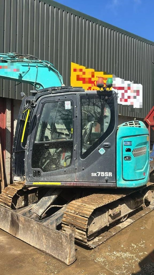 Kobelco SK 75 SR - Ekskavator mini: gambar 5 Kobelco SK 75 SR - Ekskavator mini: gambar 5