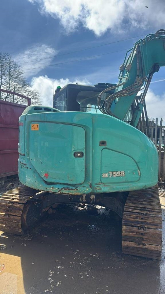 Kobelco SK 75 SR - Ekskavator mini: gambar 3 Kobelco SK 75 SR - Ekskavator mini: gambar 3