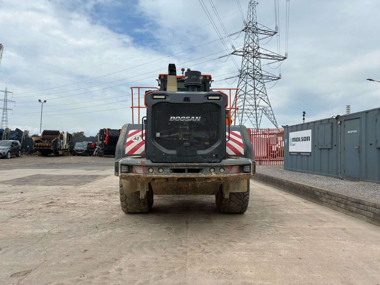 Doosan DL420 - Wheel loader: gambar 4 Doosan DL420 - Wheel loader: gambar 4